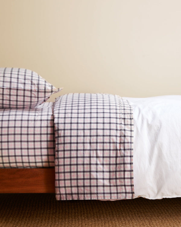 Pink & Charcoal Gingham Sheet Set